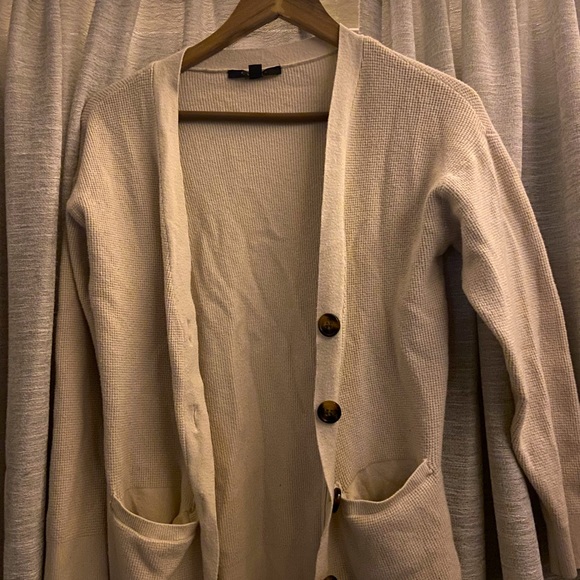Cyrus White Button Up cardigan XS - Picture 6 of 6